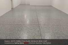 LEVA SIC PROJECT PHOTOS (1200 x 800 px) - WHITE PEBBLE FULL FLAKE ON BLACK BASE COAT